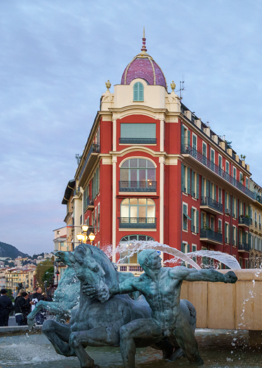 Plaza Massena